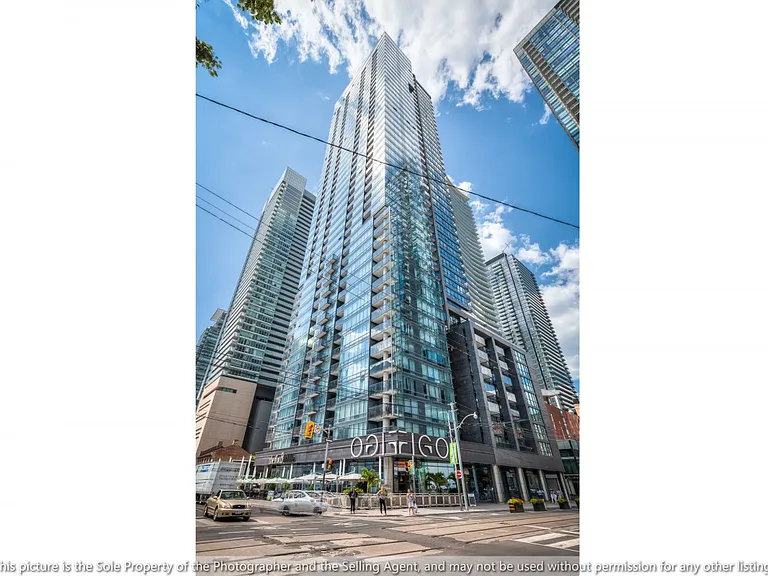 295 Adelaide St W #514 — Photo 20