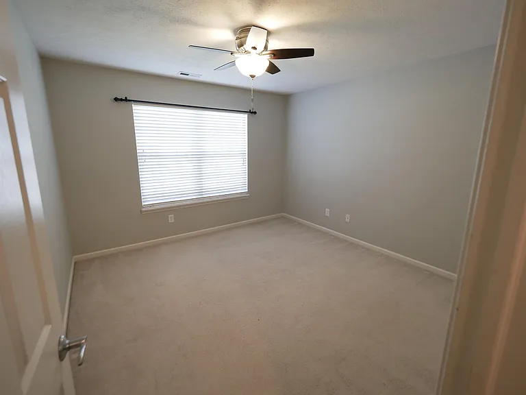 16841 Loch Cir #1 — Photo 19