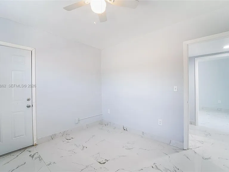 22300 SW 117th Ave #4 — Photo 14