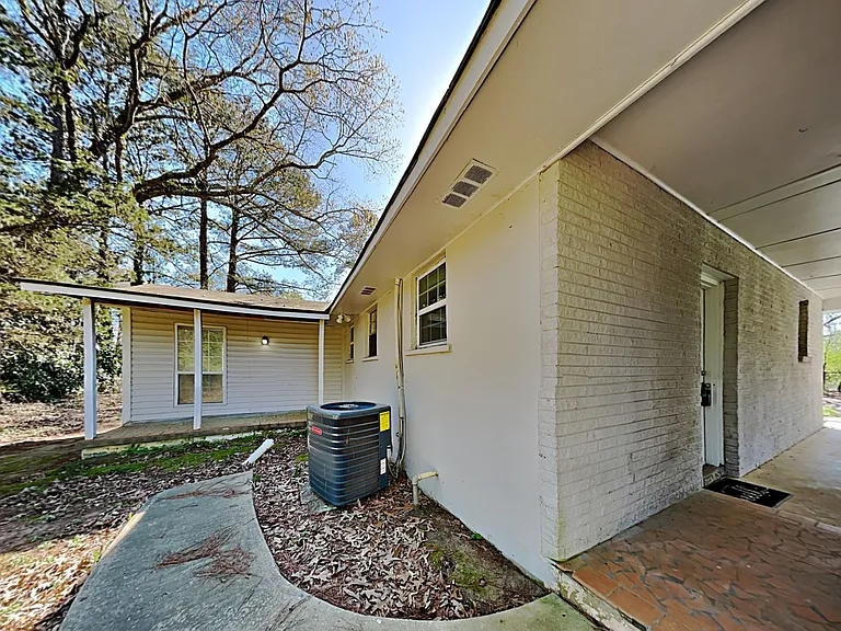 2611 Lake Harbin Rd — Photo 19
