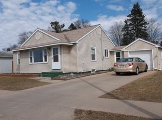 915 S 17th Ave, Wausau, WI 54401