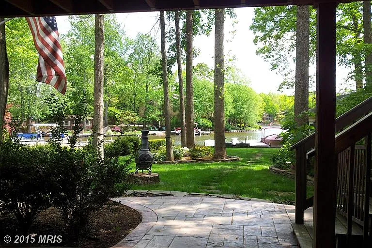 200 Harrison Cir photo 1