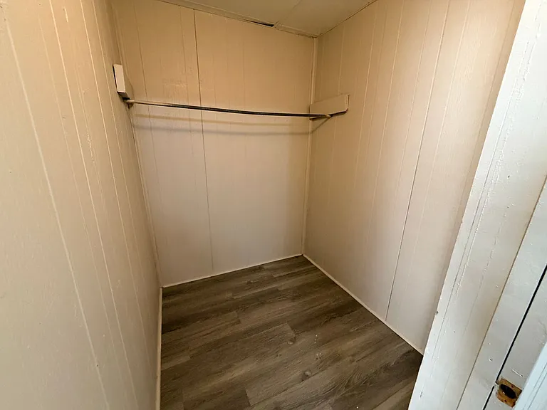1005 N Oak St #B — Photo 14