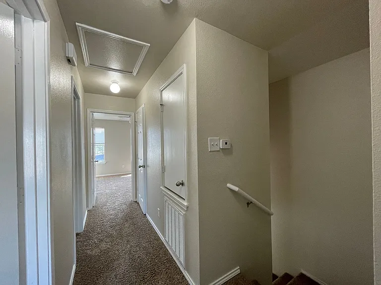 5730 Golf Hts #1 — Photo 8