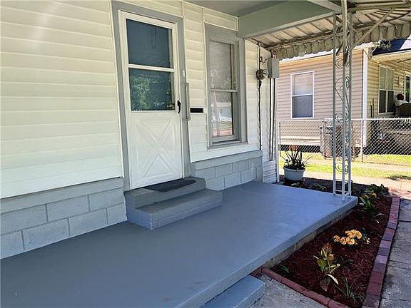 3rd image of 2904 Wise St