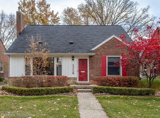 13118 Lincoln Dr, Huntington Woods, MI