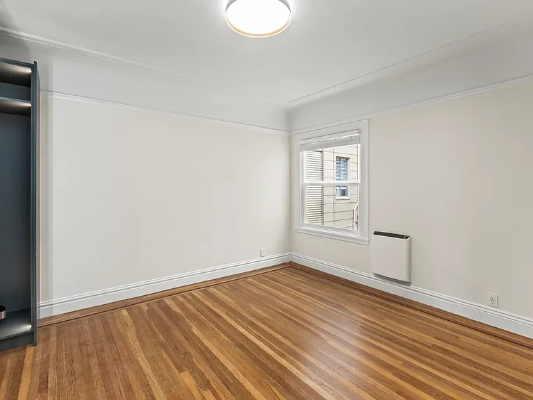 3300 Laguna St #5 — Photo 11