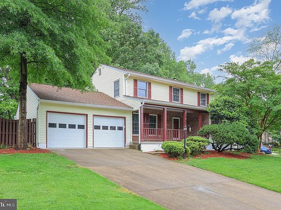 2nd image of 15407 Silvan Glen Dr