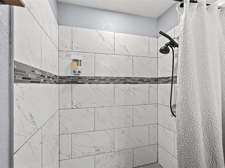 1830 30th Ln SW — Photo 18