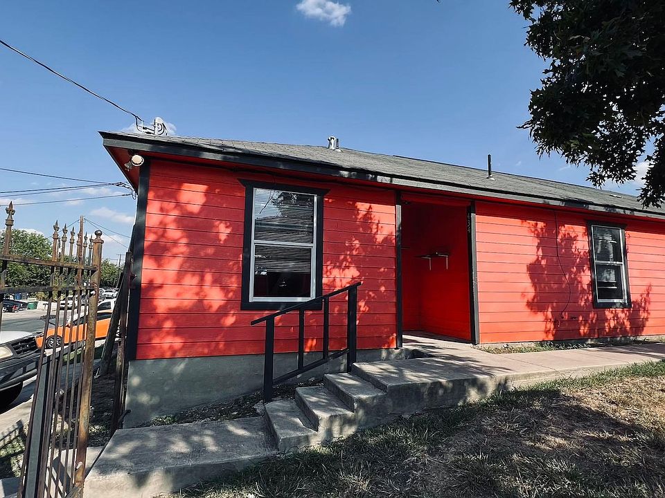 1st image of 434 Amires Pl #434