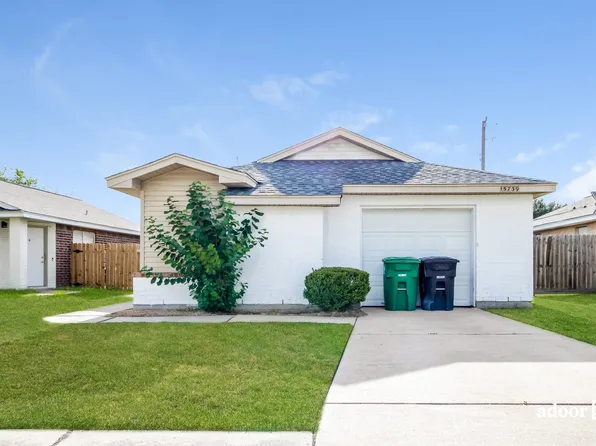 15739 Ridgegate Rd, Houston, TX 77053