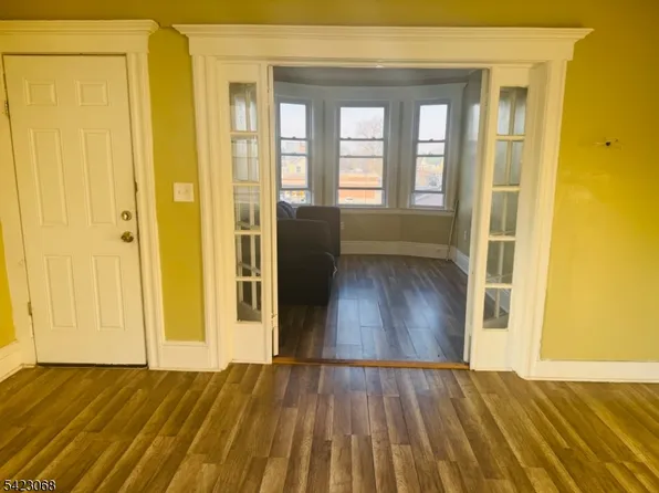 2 Hawthorne Pl Floor 2, East Orange, NJ 07018