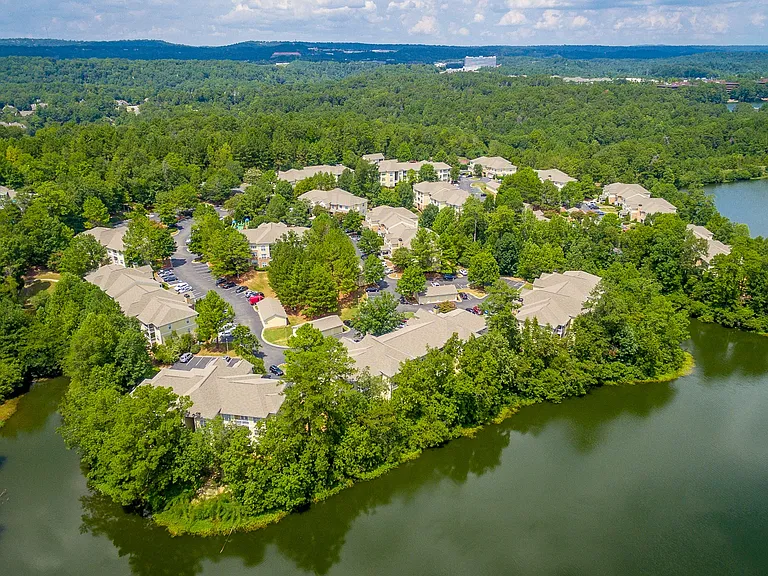 Aerial View of Hawthorne at Lake Heather in Birmingham, AL