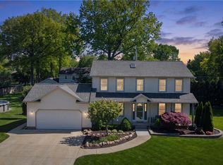 7392 Churchill Sq, Mentor, OH 44060