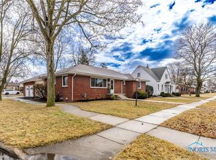1174 Elco Ave, Maumee, OH 43537
