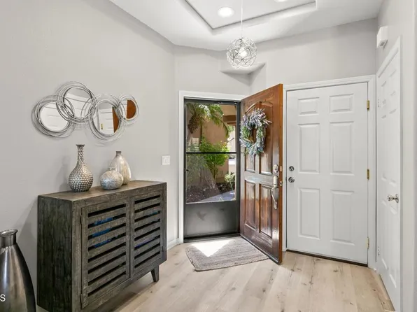 1132 Corte Riviera, Camarillo, CA 93010