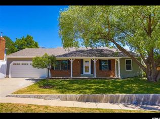 11897 S Cedar Ridge Rd, Sandy, UT 84094