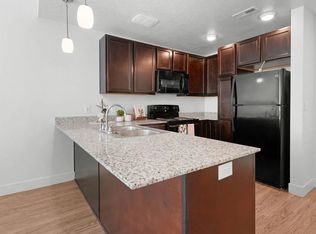 1999 W North Temple #2B-2BA-849SQFT, Salt Lake City, UT 84116