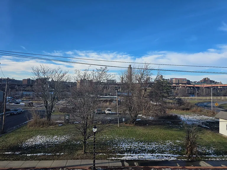 Broadway — Photo 14
