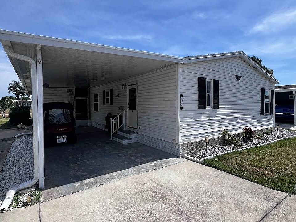 1st image of 74 Greenview Dr