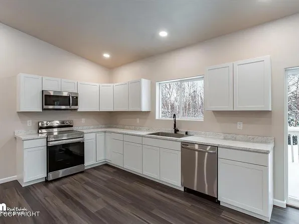 7383 W Silver Dr #A, Wasilla, AK 99623