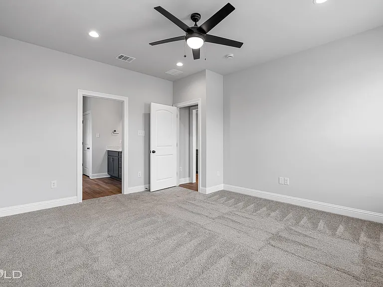 414 Blanchard Loop — Photo 28