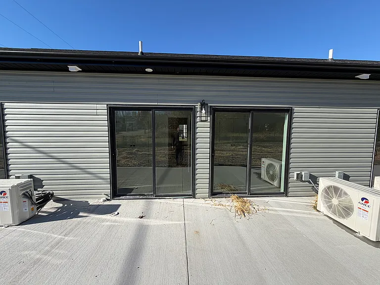 800 Engineer St #4 — Photo 11