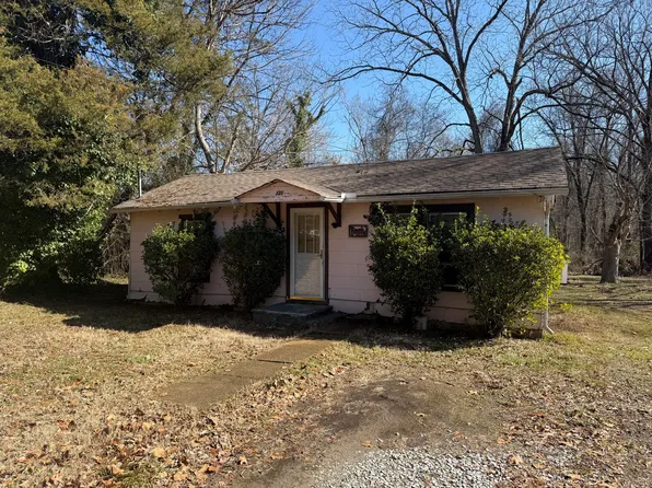 720 Graysville Rd, Chattanooga, TN 37421