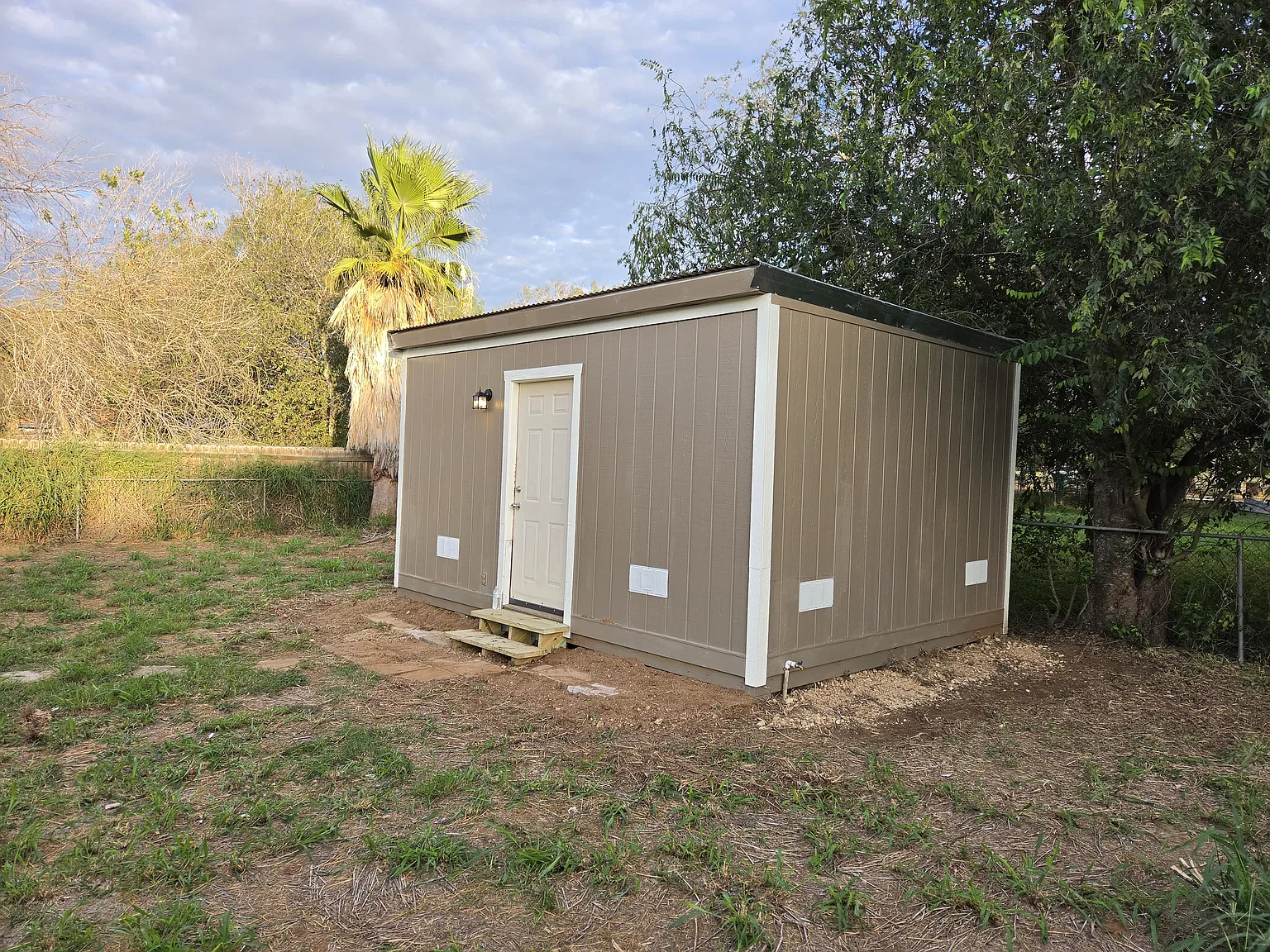 2 bed, 964 sqft, $1,300 — Photo 4