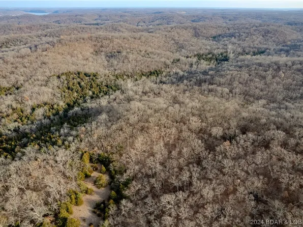 Little Indian Rd, Roach, MO 65787