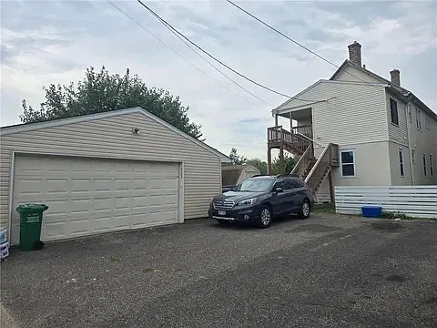 325 Buchanan St NE #2 — Photo 1