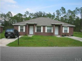 6816 Chuckwagon Ln, Milton, FL 32570