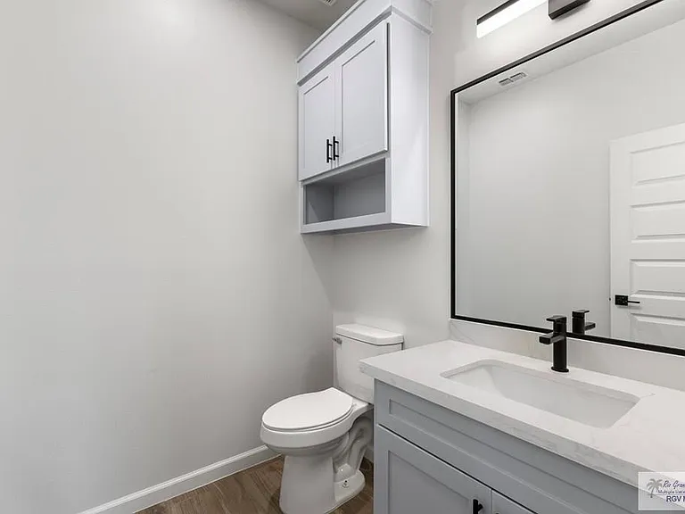 5612 Hedgerow Ct — Photo 12