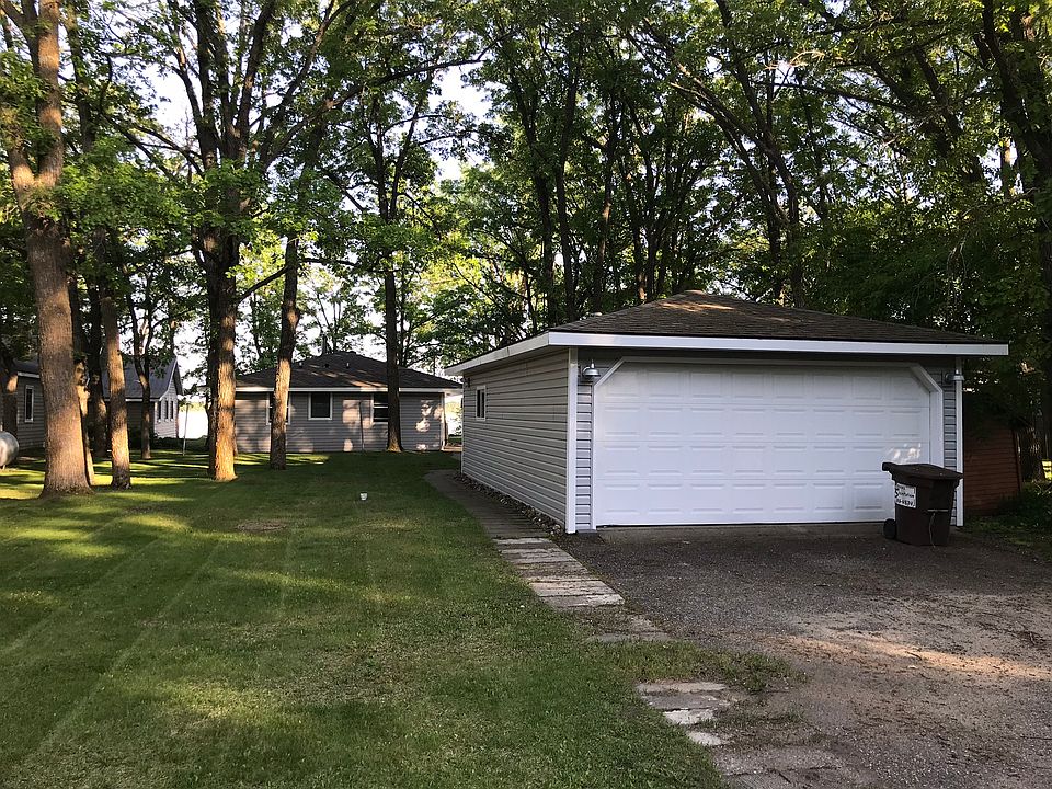 1st image of 36688 Oak Point Dr