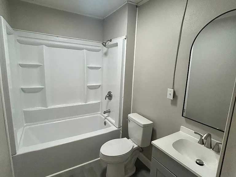 103 Apartment St — Photo 3