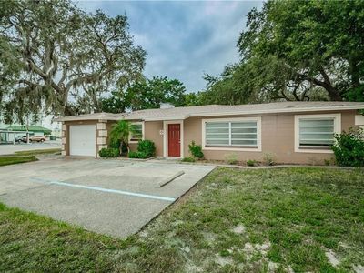 6345 Lambert Ln, New Port Richey, FL, 34652