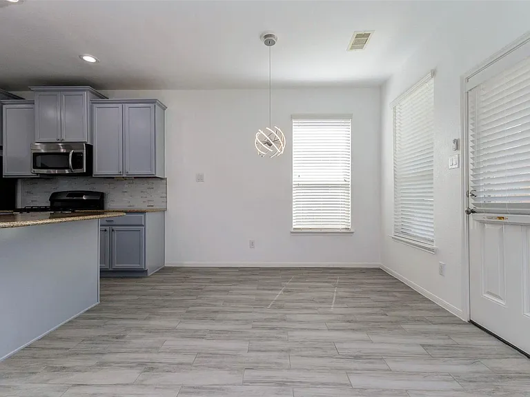 19843 Hawkins Ridge Ln — Photo 10