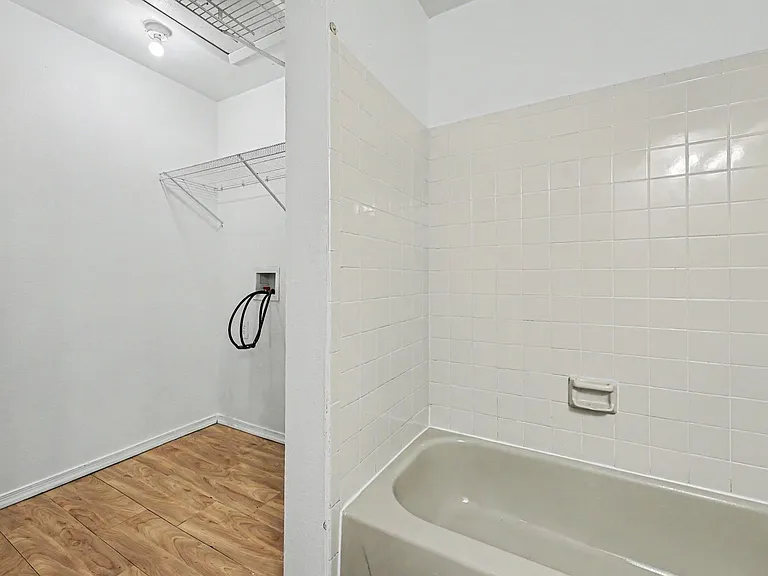 902 S Walden St #208 — Photo 18