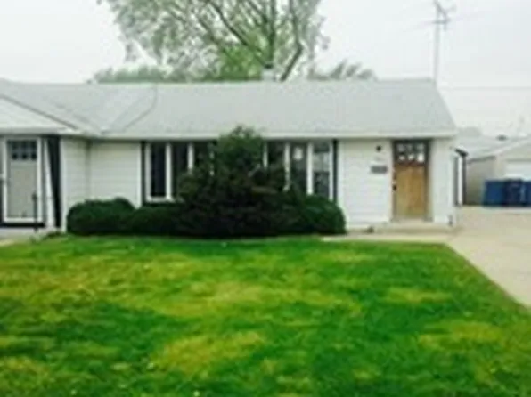 4134 W 90th St, Hometown, IL 60456
