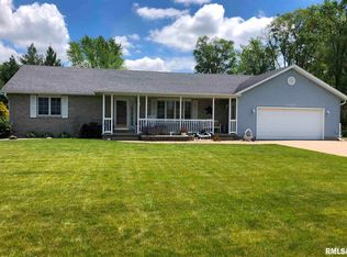 11101 17th St, Milan, IL 61264