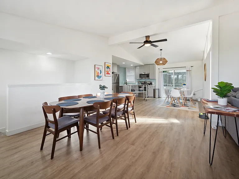 2201 S Quitman Way — Photo 5