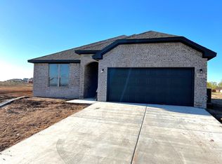 603 E 13th St, Wolfforth, TX 79382