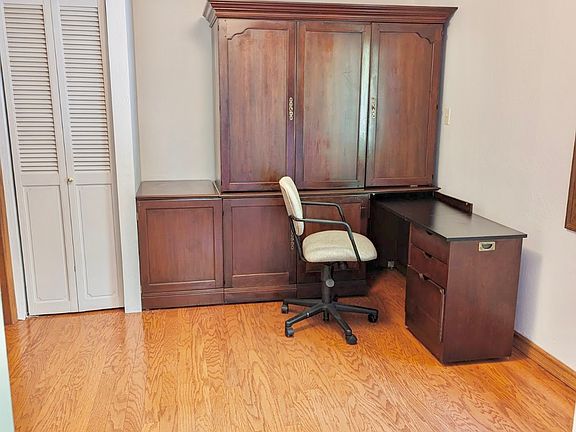 5th image of 3232 Clifton Ct #1