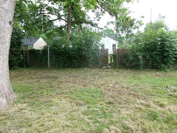 4th image of 106 Leo Ave