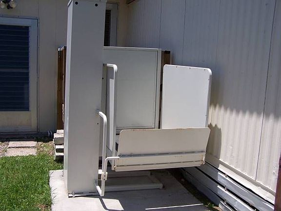 wheel chair lift