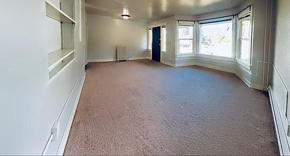 3rd image of 1020 N L St APT 1