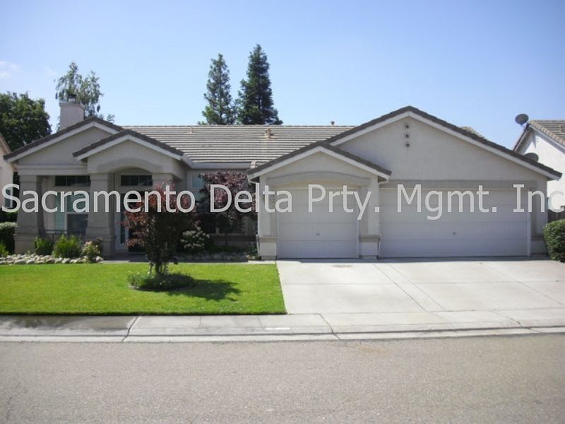 2nd image of 9230 Chandler Hill Ct