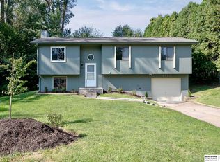 5231 Nebraska Ave, Omaha, NE 68104