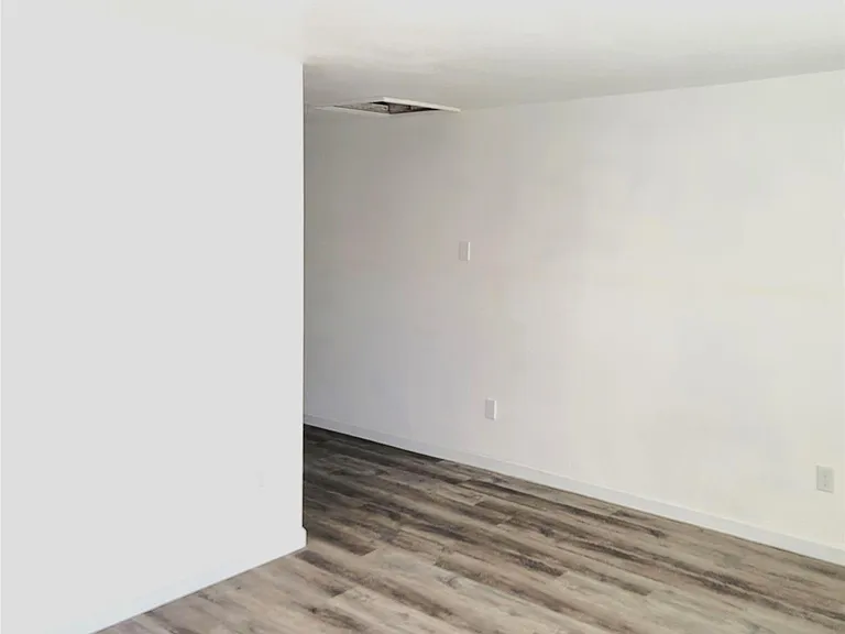 6901 Dumble St #6 — Photo 9