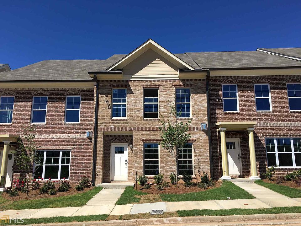 2nd image of 880 Westmoreland Cir #530